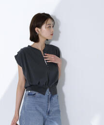 ◇タックショルダージップベスト