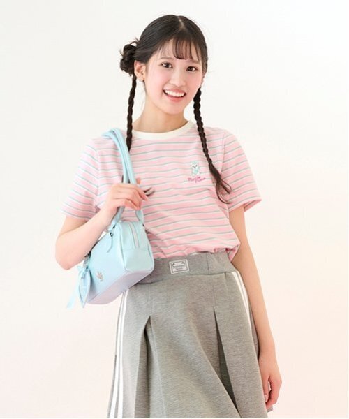 mezzo piano Junior(メゾピアノジュニア)の「【Cuugal掲載】ワンポイント刺しゅうボーダーTシャツ(Tシャツ/カットソー・キッズ・ネイビー/ピンク/オフホワイト・M:150cm/L:160cm/S:140cm)」の14枚目の写真