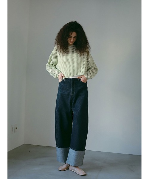 HER.（ハー）の「ロールアップカーブデニム（その他パンツ・レディース・ダークインディゴブルー・1/2）」の3枚目の写真