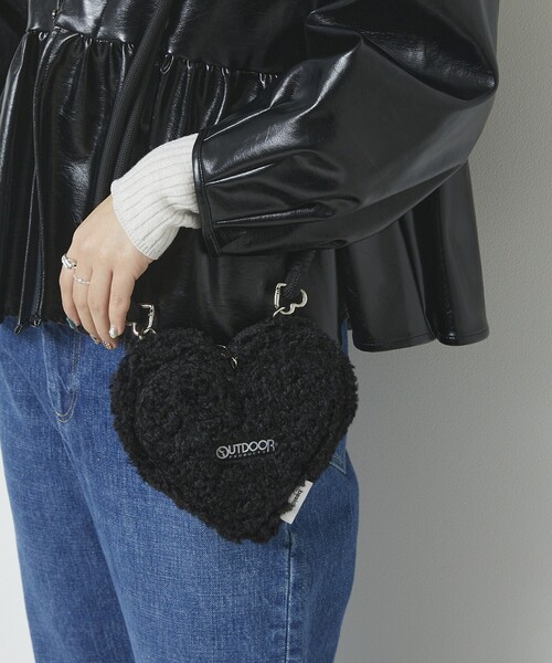 OUTDOOR × BASICKS ハート型 ボディバッグ ブラック OUTDOOR PRODUCTS/×BASICKS MINI BOA HEART BAG｜Daytona Park