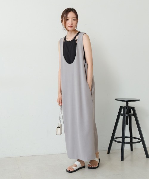 Bab（バブ）の「前後2WAY UネックIラインワンピース（ワンピース・レディース・ベージュ/ライトグレー/ブラック・MEDIUM）」の8枚目の写真