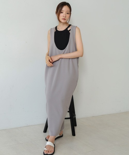 Bab（バブ）の「前後2WAY UネックIラインワンピース（ワンピース・レディース・ベージュ/ライトグレー/ブラック・MEDIUM）」の10枚目の写真