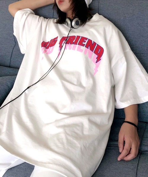 SHEENA(シーナ)の「BIG FRIENDロゴプリントルーズTシャツ(Tシャツ/カットソー・レディース・エメラルド/ホワイト・M)」の1枚目の写真