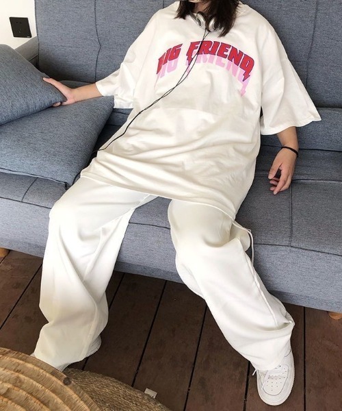 SHEENA(シーナ)の「BIG FRIENDロゴプリントルーズTシャツ(Tシャツ/カットソー・レディース・エメラルド/ホワイト・M)」の3枚目の写真