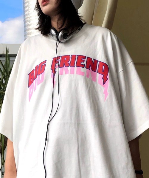 SHEENA(シーナ)の「BIG FRIENDロゴプリントルーズTシャツ(Tシャツ/カットソー・レディース・エメラルド/ホワイト・M)」の4枚目の写真