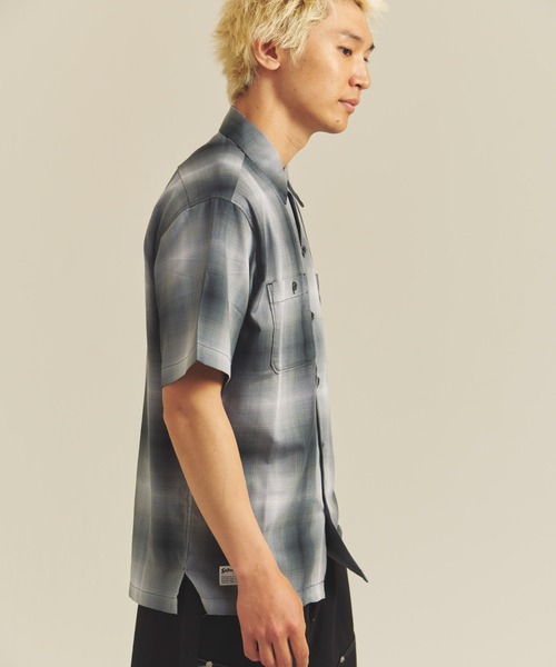 schott(ショット)の「SCHOTT-OMBRE SS SHIRT(シャツ/ブラウス・メンズ・グリーン/ブラック・XL/L)」の1枚目の写真
