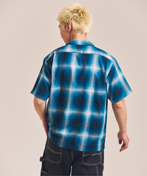 schott(ショット)の「SCHOTT-OMBRE SS SHIRT(シャツ/ブラウス・メンズ・グリーン/ブラック・XL/L)」の9枚目の写真