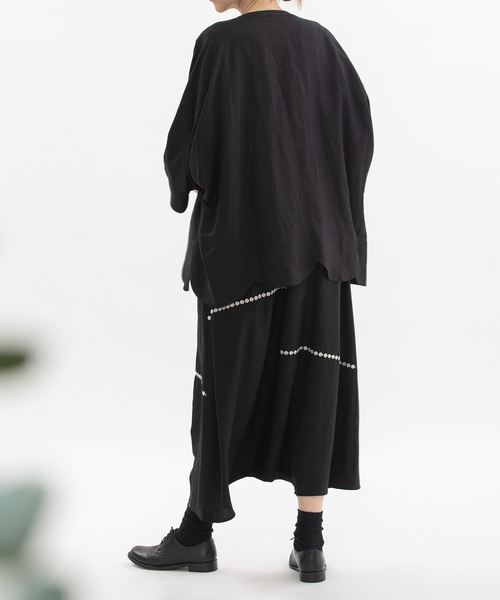 nop de nod(ノップドゥノッド)の「Clocheリネンレーヨンスカラップジャケット(ノーカラージャケット・レディース・ブラック/スミクロ/ネイビー・M)」の12枚目の写真