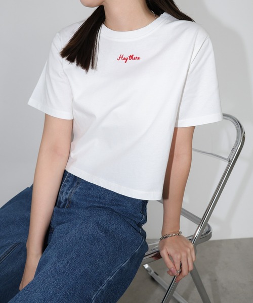 andme（アンドミー）の「ワンポイントエンブロイダリーミニTシャツ（Tシャツ/カットソー・レディース・スミクロ/ベージュ/ミント/ホワイト×ホワイト/ホワイト×レッド・M/L）」の7枚目の写真