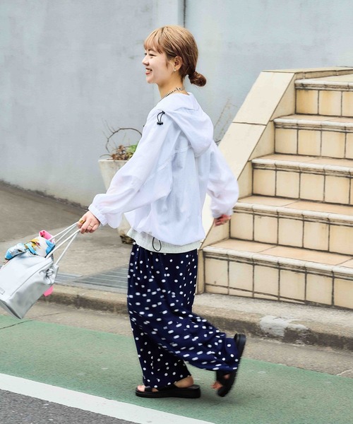 studio CLIP（スタディオクリップ）の「【CLIP BY STAFF/saito企画】シアーアノラック[プチサイズあり]（その他アウター・レディース・ブルー/カーキ/ピンク/その他1/その他7・FREE/PF）」の18枚目の写真