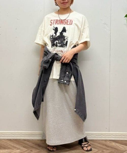 Right-on（ライトオン）の「【HONEYSUCKLE ROSE】グラフィックＢＩＧＴシャツ（Tシャツ/カットソー・レディース・オフホワイト/ブラウン/ダークグレー・M/L）」の16枚目の写真