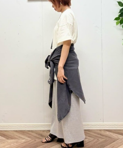 Right-on（ライトオン）の「【HONEYSUCKLE ROSE】グラフィックＢＩＧＴシャツ（Tシャツ/カットソー・レディース・オフホワイト/ブラウン/ダークグレー・M/L）」の17枚目の写真