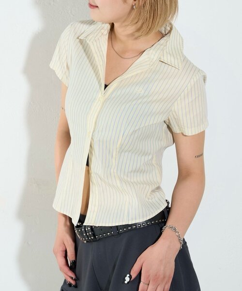 WHO'S WHO gallery（フーズフーギャラリー）の「【新色追加】アソートコンパクトダーツシャツ（シャツ/ブラウス・レディース・ベージュ/ネイビー/ブルー/ブラウン/ブラック・FREE）」の11枚目の写真