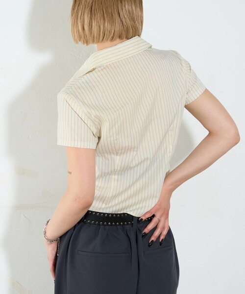 WHO'S WHO gallery（フーズフーギャラリー）の「【新色追加】アソートコンパクトダーツシャツ（シャツ/ブラウス・レディース・ベージュ/ネイビー/ブルー/ブラウン/ブラック・FREE）」の14枚目の写真