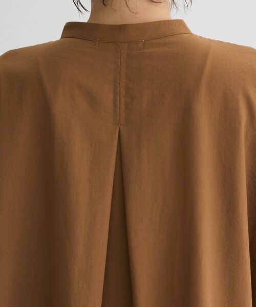 Green　Parks（グリーンパークス）の「ウエストタックシャツチュニック（チュニック・レディース・オフホワイト/ブラック/キャメル/オレンジ・FREE）」の14枚目の写真