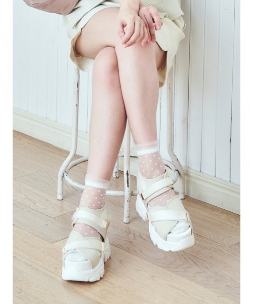 Mafmof(マフモフ)の「Mafmof(マフモフ)10.5cm厚底ボリュームソールベルクロダッドスポーツサンダル(サンダル・レディース・ブラック/ベージュ・S/M/L/LL)」の11枚目の写真