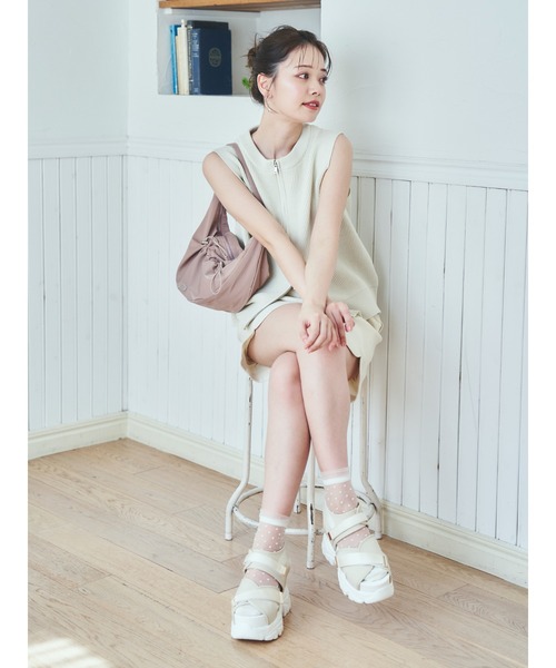 Mafmof(マフモフ)の「Mafmof(マフモフ)10.5cm厚底ボリュームソールベルクロダッドスポーツサンダル(サンダル・レディース・ブラック/ベージュ・S/M/L/LL)」の7枚目の写真