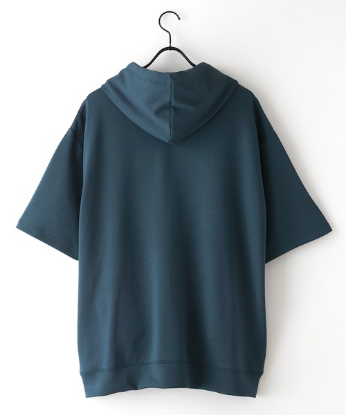 Blue Standard (ブルースタンダード)の「【Blue Standard:ブルースタンダード】接触冷感 COOLスムース リラックスフィット 5分袖フルジップパーカー 冷房対策 紫外線対策 日差し対策(パーカー・メンズ・グレー/ブルー/ブラック/チャコールグレー/ネイビー・LARGE/MEDIUM/X-LARGE)」の14枚目の写真