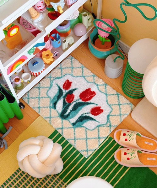 Casselini（キャセリーニ）の「Casselini HOME(キャセリーニ ホーム)フラワールームラグ（ラグ/マット・レディース・ピンク/アイボリー/グレー・FREE）」の4枚目の写真