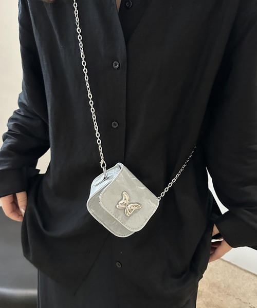 aimoha(アイモハ)の「バタフライモチーフショルダーポーチミニバッグ(メッセンジャーバッグ・レディース・ブラック/シルバー/ピンク・FREE)」の13枚目の写真