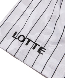 A BATHING APE（アベイシングエイプ）の「千葉ロッテマリーンズ
