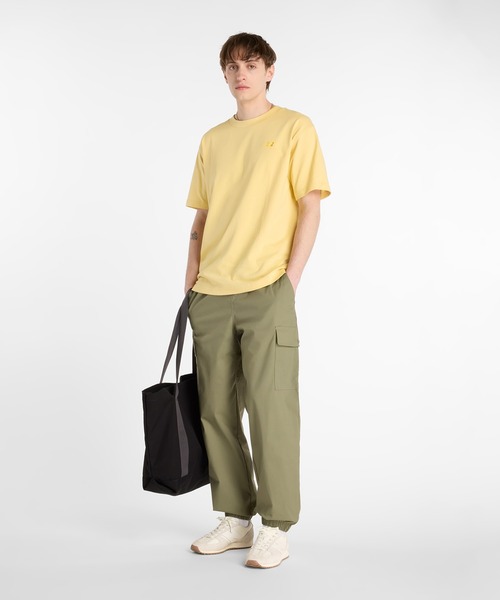 NEW BALANCE(ニューバランス)の「Athletics ショートスリーブTシャツ(Tシャツ/カットソー・メンズ・ベージュ・XX-LARGE/X-LARGE/LARGE/MEDIUM/SMALL)」の4枚目の写真