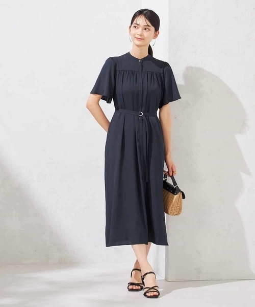 a.v.v(アーヴェヴェ)の「【洗える】ベルト付切り替えワンピース(ワンピース・レディース・ネイビー/グレー系その他・38/36/40)」の5枚目の写真