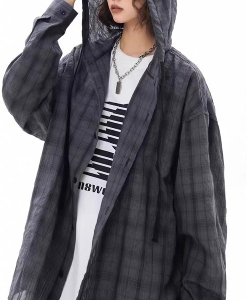Achic(アシック)の「フード付きシアーチェックシャツ(シャツ/ブラウス・レディース・ホワイト/グレー・M)」の13枚目の写真