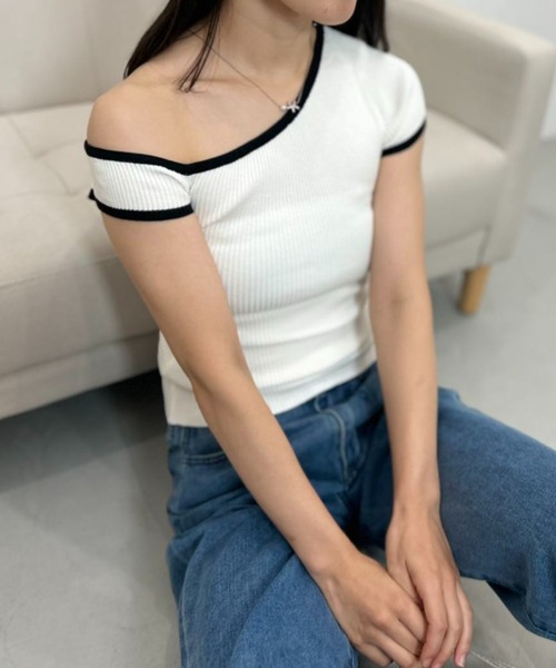 mebole(メボレ)の「エッジラインワンショル(ニット/セーター・レディース・アイボリー・FREE)」の7枚目の写真