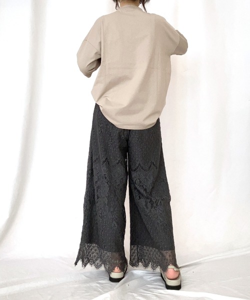 Q（キュー）の「スカラレースワイドパンツ（その他パンツ・レディース・アイボリー/チャコールグレー・MEDIUM）」の18枚目の写真