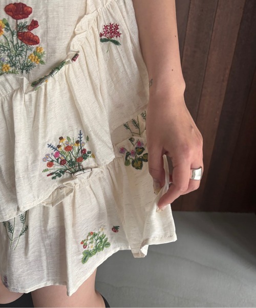 ［未使用級］DIOR 千鳥柄　ミニワンピース　ロゴ刺繍　フリル 千鳥格子 Dior(ディオール) ワンピース・オールインワン