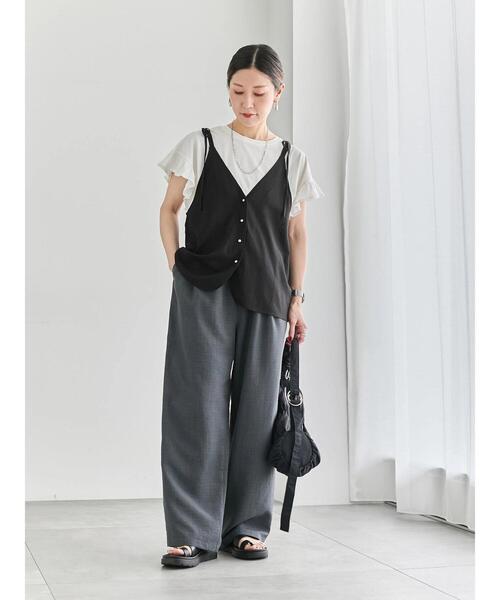 Samansa Mos2 blue（サマンサモスモスブルー）の「◎キャミソールジレ（シャツ/ブラウス・レディース・ベージュ/ブラック/チャコールグレー・F）」の9枚目の写真