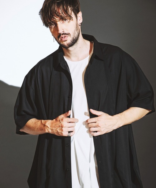 NO ID.(ノーアイディ)の「【NO ID.】Squid Half Sleeve Long Shirt / Squid ハーフ スリーブ ロング シャツ(シャツ/ブラウス・メンズ・グレー/ブラック/ホワイト・ONE SIZE)」の2枚目の写真