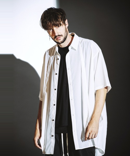 NO ID.(ノーアイディ)の「【NO ID.】Squid Half Sleeve Long Shirt / Squid ハーフ スリーブ ロング シャツ(シャツ/ブラウス・メンズ・グレー/ブラック/ホワイト・ONE SIZE)」の6枚目の写真