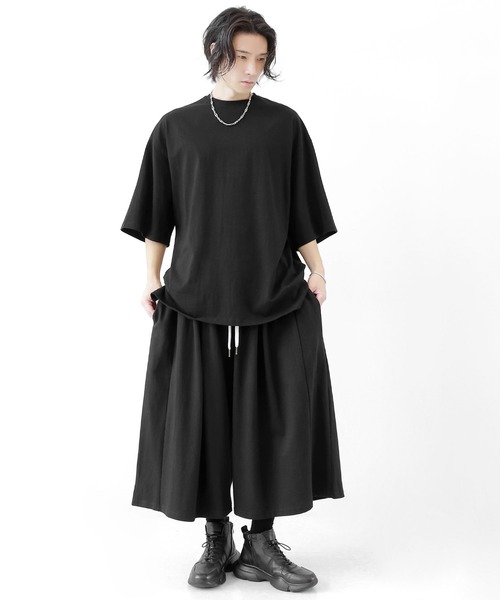 minsobi（ミンソビ）の「タックボリュームワイドバミューダ（その他パンツ・メンズ・ブラック/グレー・FREE）」の11枚目の写真