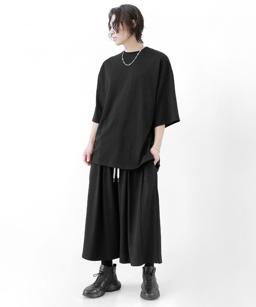 minsobi（ミンソビ）の「タックボリュームワイドバミューダ（その他パンツ・メンズ・ブラック/グレー・FREE）」の14枚目の写真