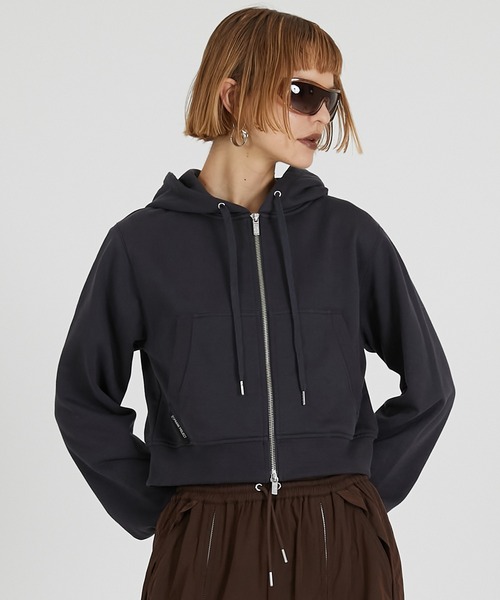 PRANK PROJECT(プランクプロジェクト)の「ミニジップアップフーディ / Mini Zip-up Hoodie(パーカー・レディース・チャコールグレー/グレー/ピンク・FREE)」の7枚目の写真