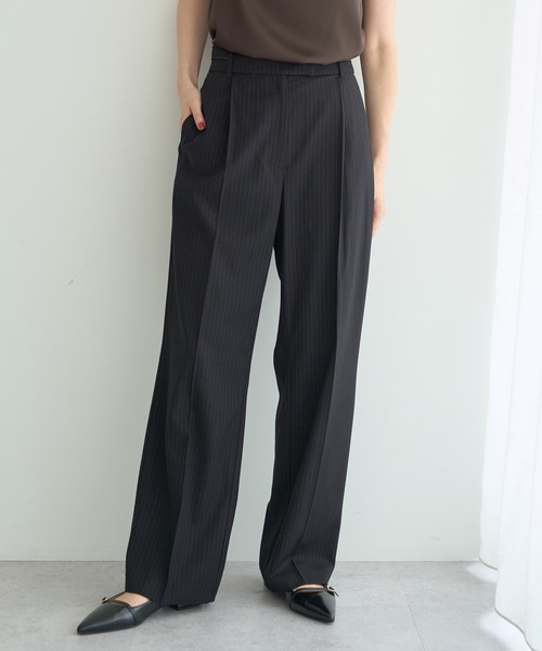 YECCA VECCA（イェッカヴェッカ）の「ウエストデザインワイドストレートパンツ（スラックス・レディース・ストライプ/ブラウン・M/S/M-L）」の2枚目の写真