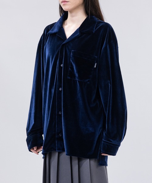 Limited Line Naive Magic（リミテッドラインナイーブマジック）の「【a】〔NAIVE MAGIC〕ルーズサイズ オープンカラー ベロアシャツ（シャツ/ブラウス・メンズ・パープル/ネイビー/ブラック・LARGE/MEDIUM）」の11枚目の写真