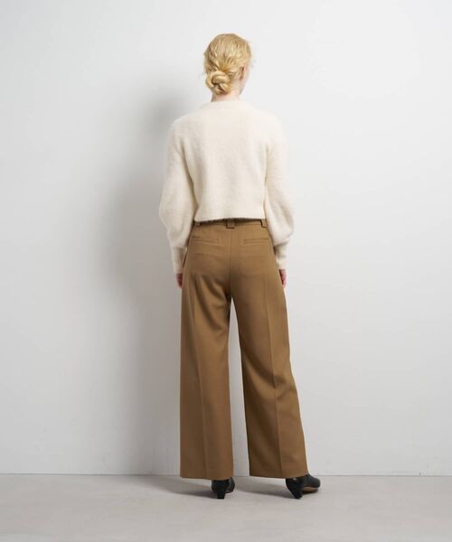 LANVIN en Bleu（ランバンオンブルー）の「フォックスカシミヤパフスリーブニット（ニット/セーター・レディース・ボルドー/イエロー/チャコールグレー/オフホワイト・38）」の13枚目の写真