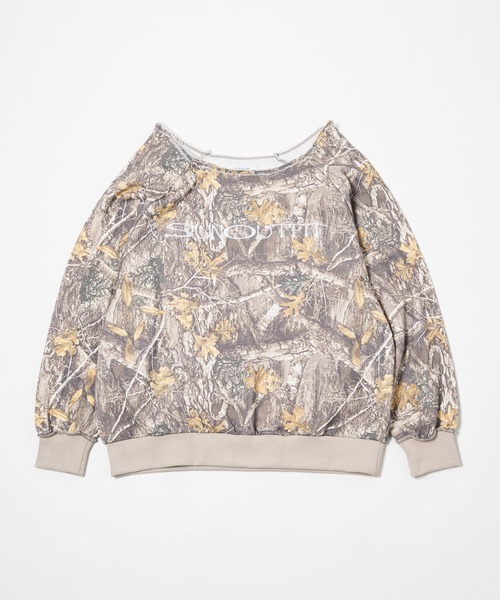 INTER FACTORY（インターファクトリー）の「moeka - SUNOUTFIT オフショルスウェット（スウェット・レディース・リアルツリーカモ/レッド/カーキ・FREE）」の16枚目の写真