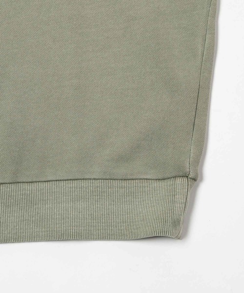 INTER FACTORY（インターファクトリー）の「moeka - SUNOUTFIT オフショルスウェット（スウェット・レディース・リアルツリーカモ/レッド/カーキ・FREE）」の7枚目の写真