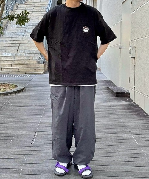 CAMP7（キャンプセブン）の「【接触冷感】【CAMP7】ロゴワッペン胸ポケットＴシャツ / エコ素材（Tシャツ/カットソー・メンズ・ブラック/ホワイト・XL/M/L）」の3枚目の写真