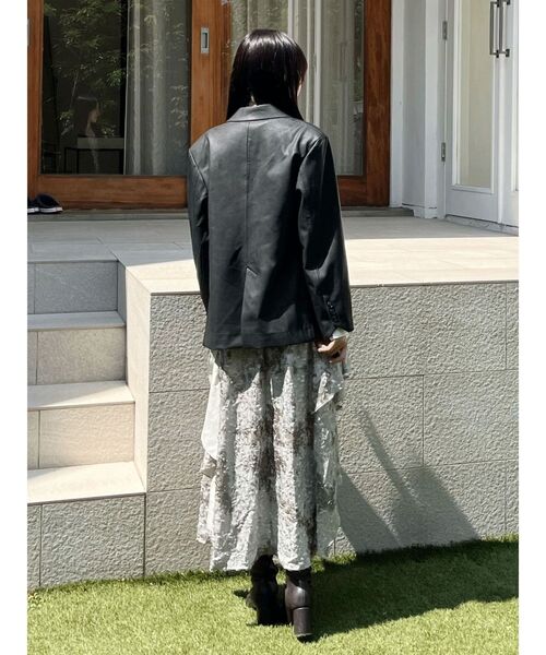 MERCURYDUO（マーキュリーデュオ）の「フェイクレザーオーバージャケット（テーラードジャケット・レディース・ブラック・SMALL/MEDIUM）」の3枚目の写真