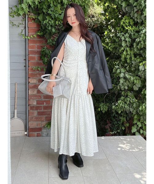 MERCURYDUO（マーキュリーデュオ）の「フェイクレザーオーバージャケット（テーラードジャケット・レディース・ブラック・SMALL/MEDIUM）」の4枚目の写真