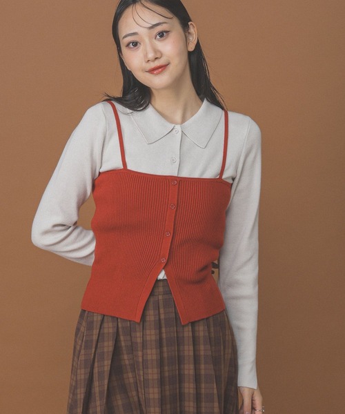 ALAND(エーランド)の「3.3 Field Trip/キャミ付きボタンニット(ニット/セーター・レディース・ブラック/ホワイト×レッド/グレー・FREE)」の2枚目の写真