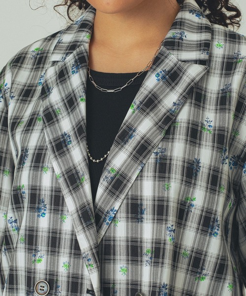 ROSE BUD（ローズバッド）の「(mag.by c)FLOWER PRINT CHECK SHIRT（その他アウター・レディース・ブラウン/ブラック・ONE SIZE）」の6枚目の写真