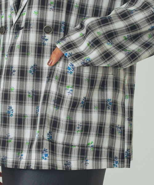 ROSE BUD（ローズバッド）の「(mag.by c)FLOWER PRINT CHECK SHIRT（その他アウター・レディース・ブラウン/ブラック・ONE SIZE）」の9枚目の写真