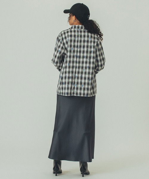 ROSE BUD（ローズバッド）の「(mag.by c)FLOWER PRINT CHECK SHIRT（その他アウター・レディース・ブラウン/ブラック・ONE SIZE）」の16枚目の写真