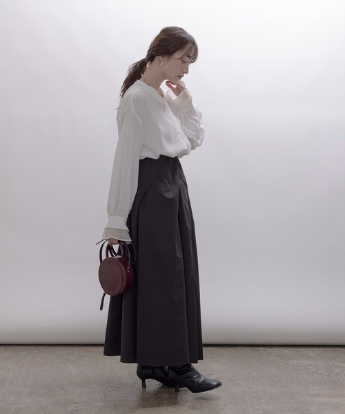 Eimee Law（エイミーロウ）の「プリーツフリルジョーゼットブラウス（シャツ/ブラウス・レディース・ボルドー/オフホワイト/ブラック/サックスブルー・FREE）」の12枚目の写真